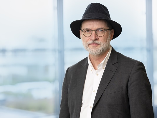 Sauer Professor