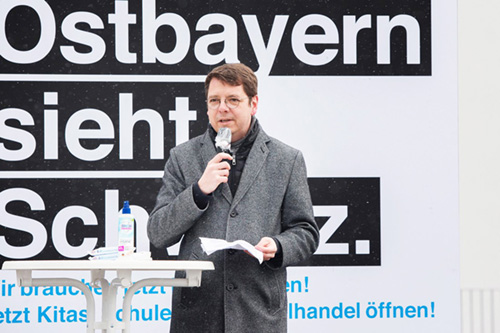 Bürgermeister Heinz Pollak Waldkirchen Ostbayern sieht schwarz