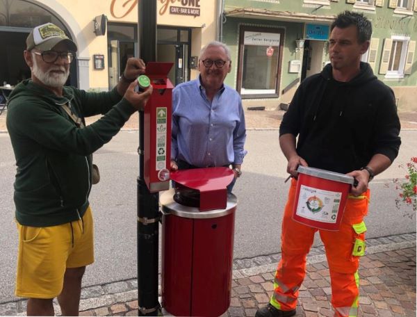 Abfallbehälter für Zigarettenkippen