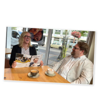 Sozialamtsleiterin Martina Fritz mit Benjamin Lassiwe