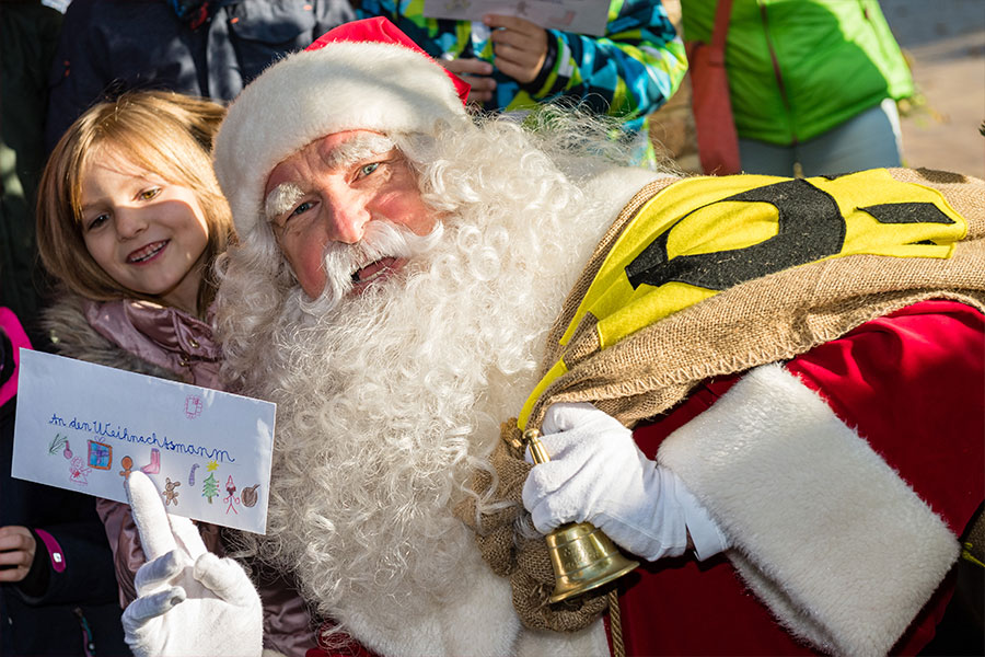 Weihnachtsmann und Kind