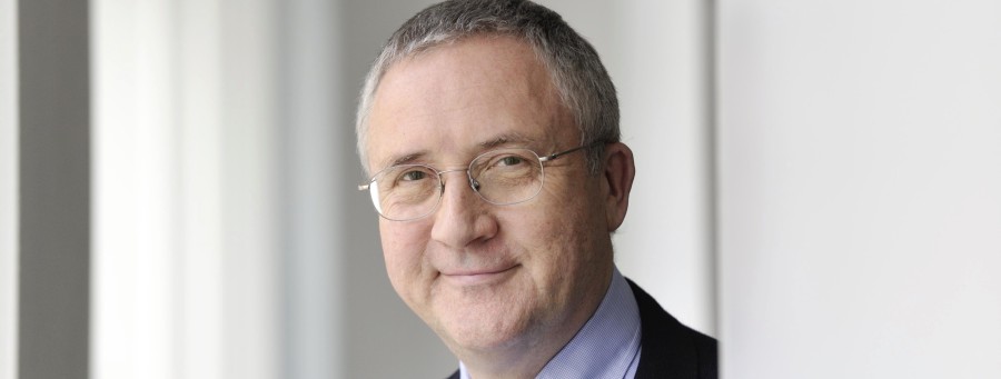 Professor Manfred Güllner spricht über Kommunalpolitik