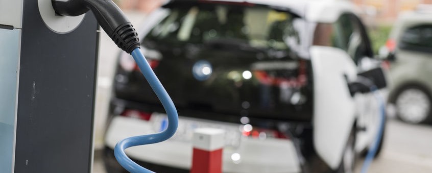 Es gibt zahlreiche Fördergelder für die Elektromobilität - Kommunen sind gut beraten, sie bald abzurufen