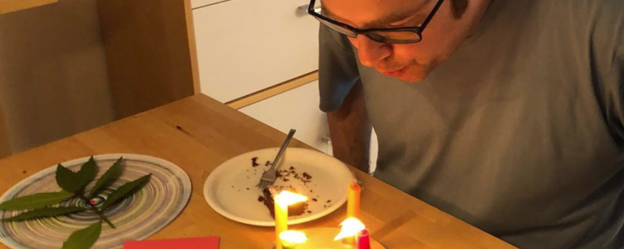 Geburtstag vor den Kommunalwahlen: Ein Tweet von Erlangens OB Florian Janik
