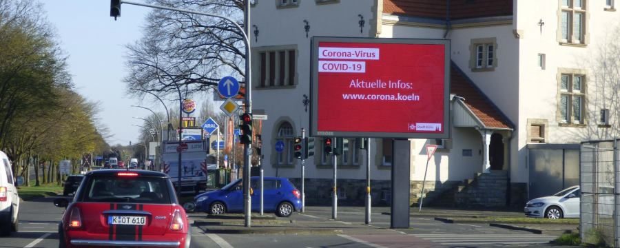 Werbetafeln können gerade in der Coronakrise helfen, Leben zu retten