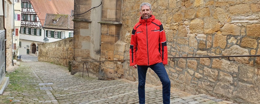 Boris Palmer Tübingen in der Altstadt.