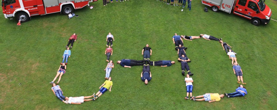 Symbole für Ukraine und Deutschland bei der Jugendbegegnung 2016