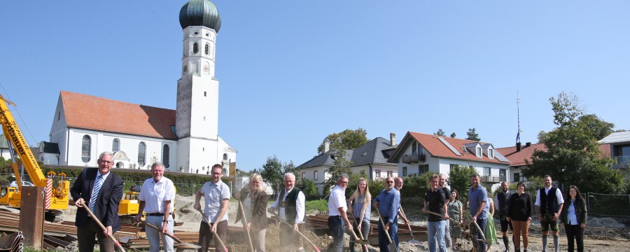 Spatenstich für das neue Bürgerhaus in Münsing