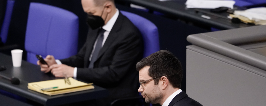 Kanzler Scholz und Jusitziminister Buschmann im Bundestag zur Corona-Politik - am Mittwoch findet die erste Lesung statt