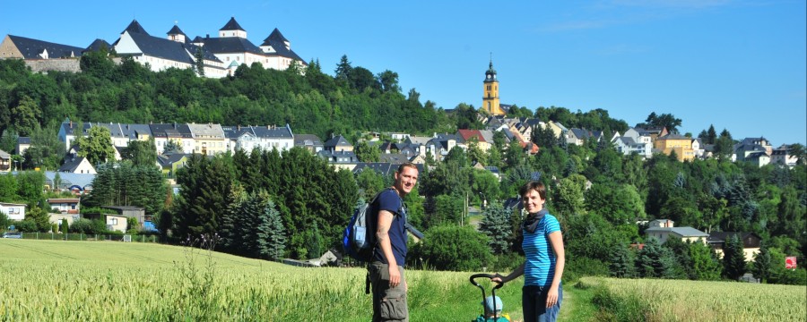 Augustusburg - ein untriebiger, parteiloser Bürgermeister einer kleinen Gemeinde wird neuer Landrat