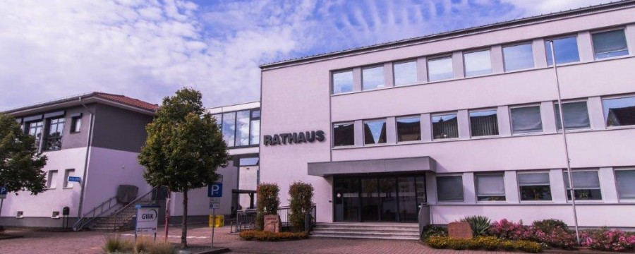 In diesem Rathaus sitzt ein Mann, der laut seinem Bürgermeister "Gold wert ist".