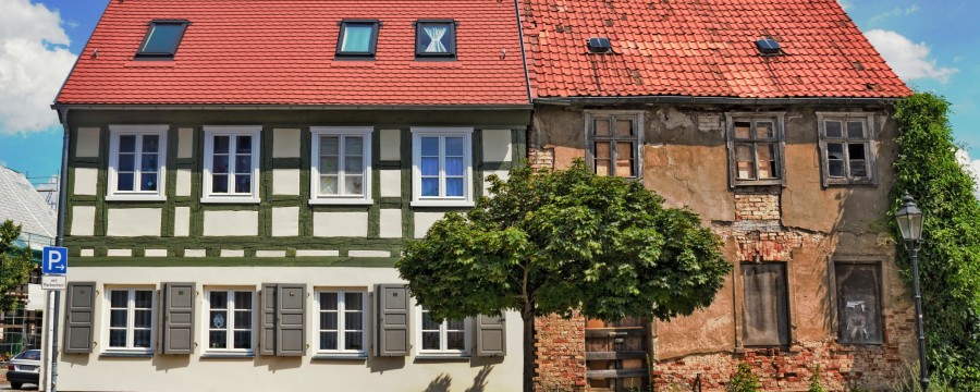 Was tun gegen die Schandflecke der Stadt - sogenannte Schrottimmobilien - unser Anwalt erklärt die Rechtslage