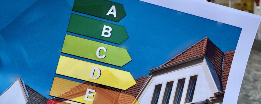Ein Gebäudesteckbrief soll Privatleute für Sanierungsmaßnahmen begeistern.