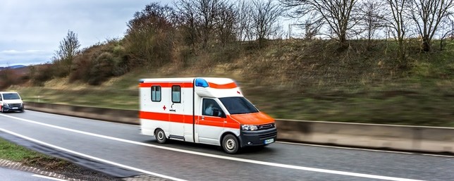 Er gilt als der mobile Feuerlöscher im Gesundheitswesen - ein umgebauter Krankenwagen dient als Arztpraxis in unterversorgten Regionen