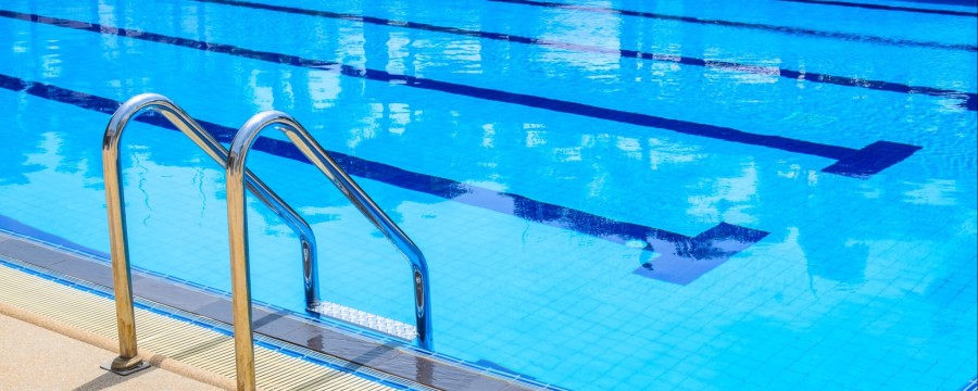150-200 Schwimmbäder müssen pro Jahr in Deutschland schließen - meist aus Kostengründen