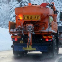 Winterdienst nutzt Gurkenwasser statt Streusalz - Nachhaltig