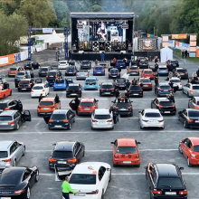 Autokino - organisiert von der Kommune in Corona-Zeiten