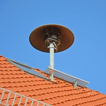Die Sirnen auf dem Dach bleiben stumm.