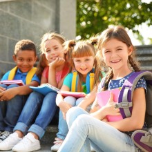 Kinder einer Dorfschule