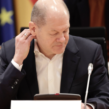 Bundeskanzler Olaf Scholz gibt die Verantwortung für die Corona-Politik weitgehend in die Hände der Länder - der Gesetzesentwurf für die Maßnahmen ab dem 20. März