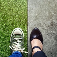 Freizeitschuh und Pumps Work Life Balance
