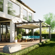 Grundsteuerbescheide und Hebesätze: Das Bild zeigt ein Haus mit Garten.