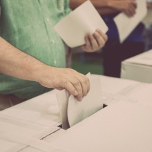 675.000 Wahlhelfer werden für die vorgezogene Bundestagswahl benötigt - wie die Kommunen auf die Suche nach Freiwilligen gehen 