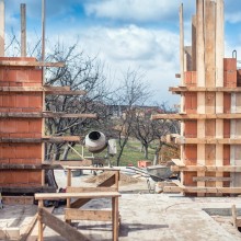 Bürokratie-Irrsinn beim Bauen - wir zeigen, warum ein Radweg seit 51 Jahren in der Planung ist und welche Verordnungen das Bauen besonders teuer macht 